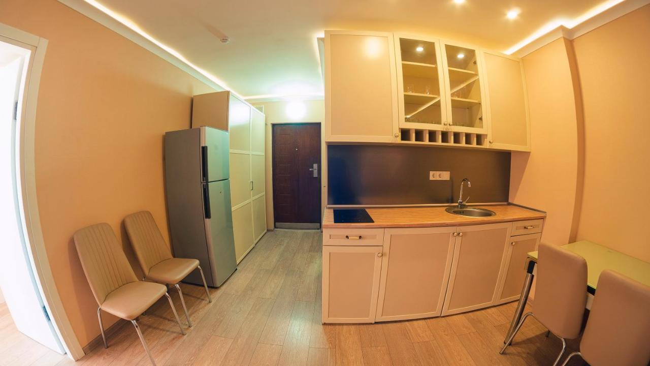 Apart Hotel Orbi バトゥーミ エクステリア 写真