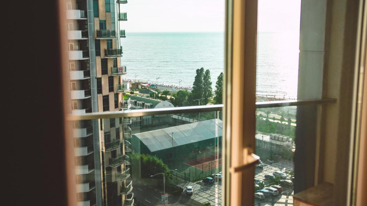 Apart Hotel Orbi バトゥーミ エクステリア 写真