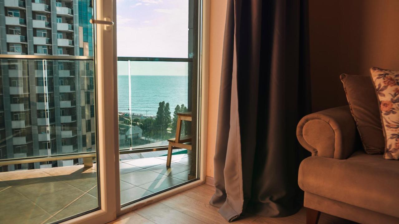 Apart Hotel Orbi バトゥーミ エクステリア 写真