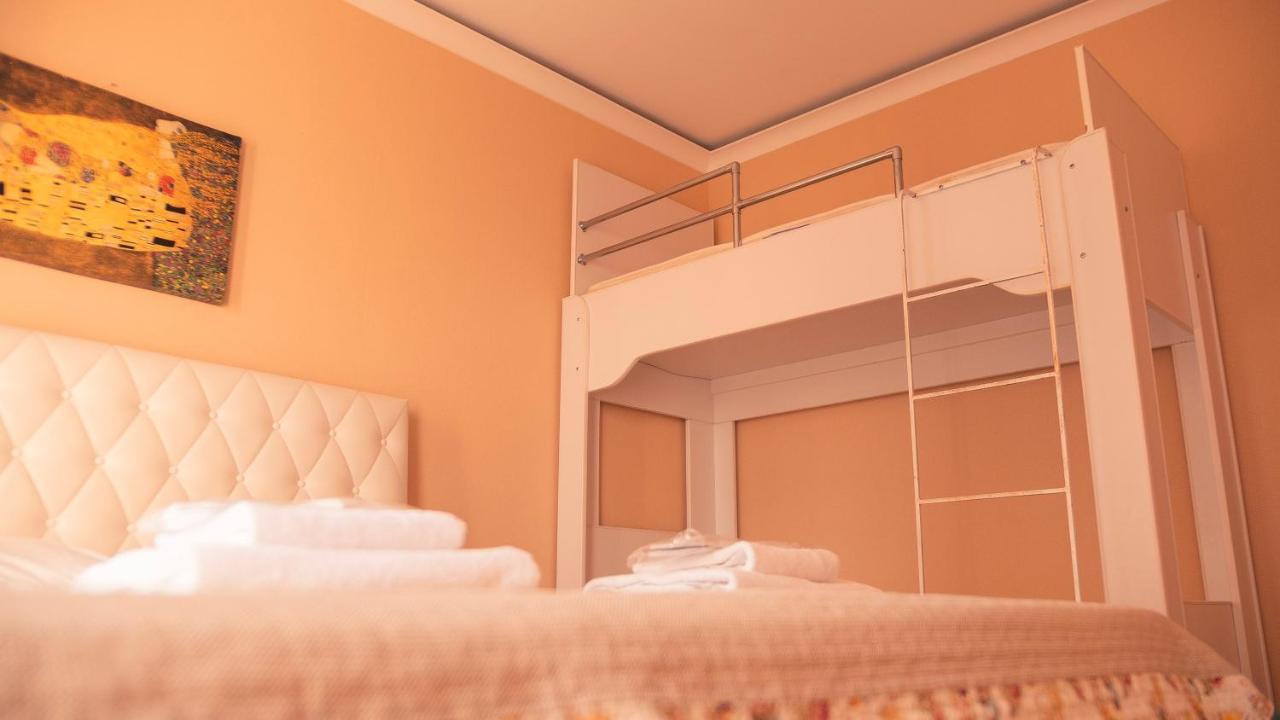 Apart Hotel Orbi バトゥーミ エクステリア 写真